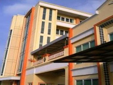Top Star Hotel Cepu Exterior photo